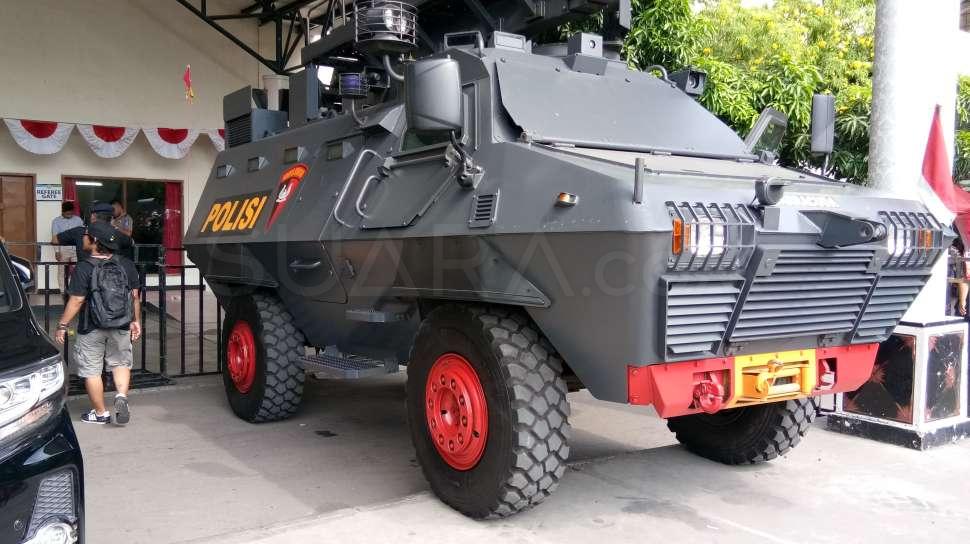 Mobil Brimob Mobil Brimob