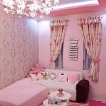 Desain Rumah Serba Pink