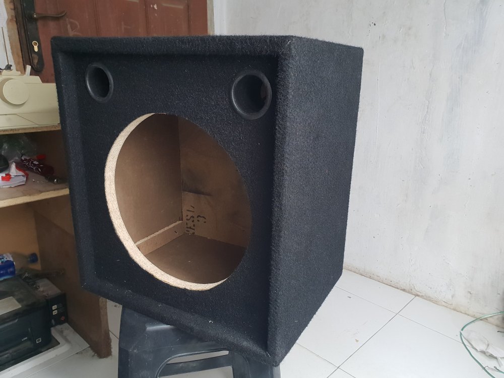 Box Speaker 12 Inch Untuk Bass