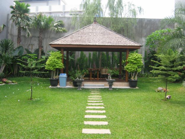 Desain Taman Belakang Rumah Dengan Gazebo Desain Taman Belakang Rumah Dengan Gazebo
