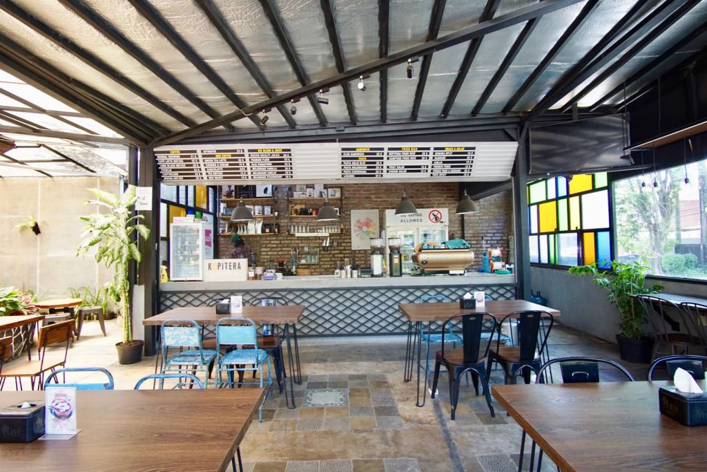 Desain Warung Di Teras Rumah