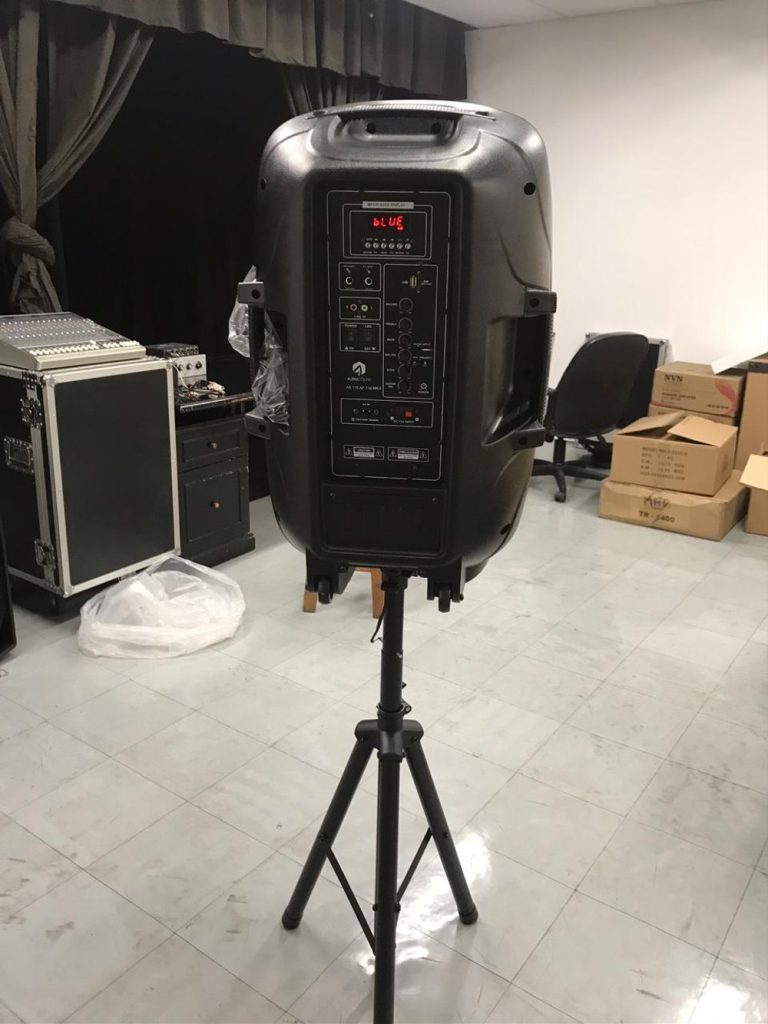 Speaker Portable 15 Inch Speaker Portable 15 Inch