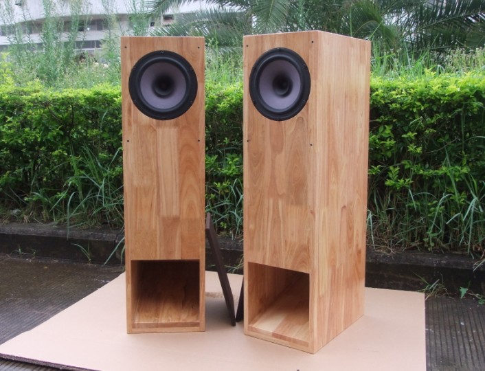 Speaker 8 Inch Full Range Watt Besar