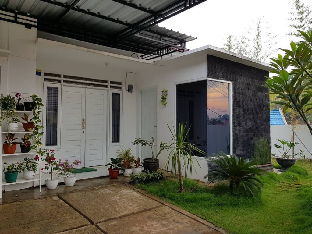 Desain Cafe Teras Rumah