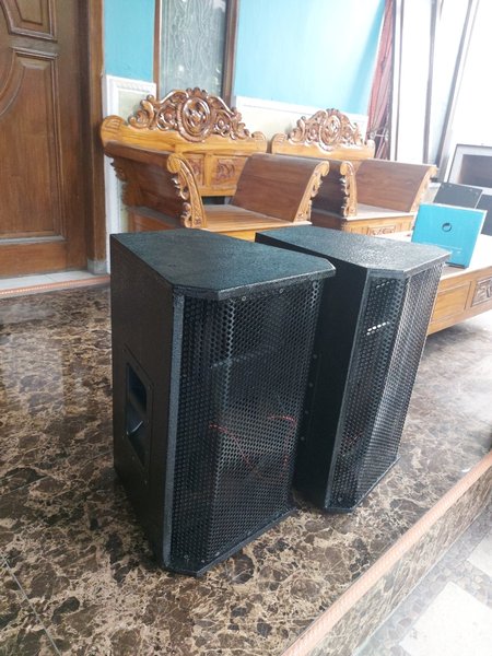 Model Box Speaker 10 Inch Model Box Speaker 10 Inch