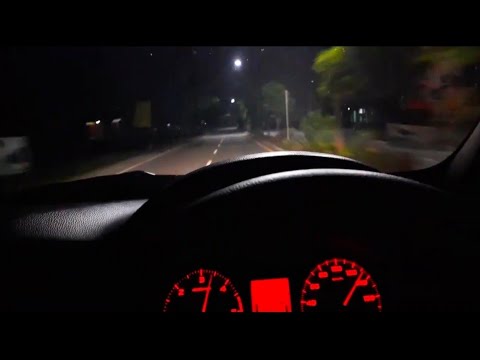 Nyetir Mobil Malam Hari