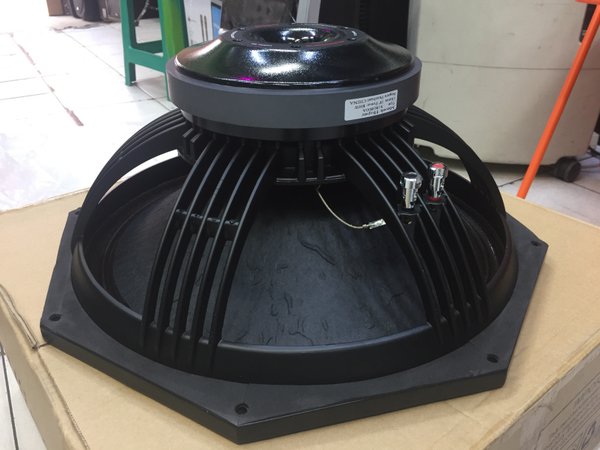 Speaker Huper 18 Inch Speaker Huper 18 Inch