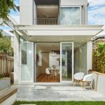 Desain Rumah 2 Lantai Dengan Balkon