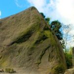 Objek Wisata Batu Alien