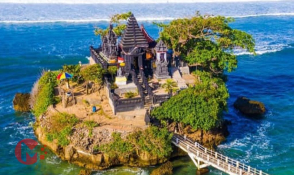 Wisata Pantai Malang Selatan