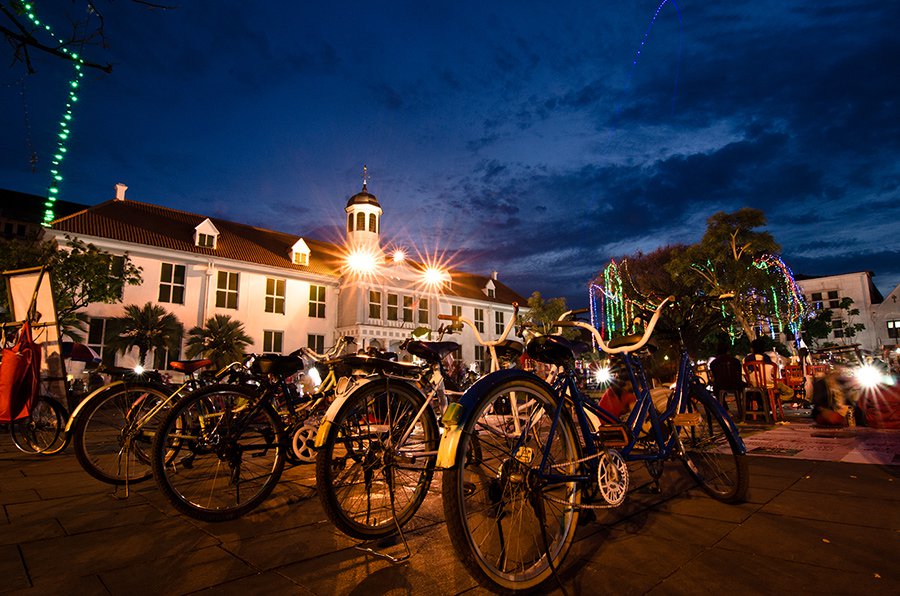 Wisata Malam Jakarta Selatan