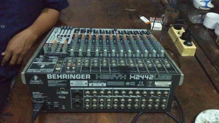 Service Speaker Bandung